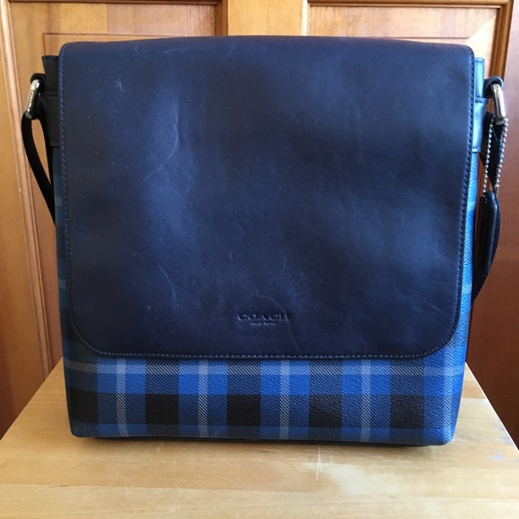 Coach Handbags - Coach bag
